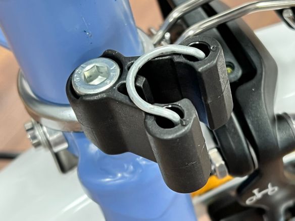 Brompton Lenker Klapphalterung Lenkstangen Arretierung (inkl. Nippel und Feder)