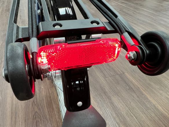 B&M  Batterie Rücklicht passend für Brompton A/C/P/G Line mit USB