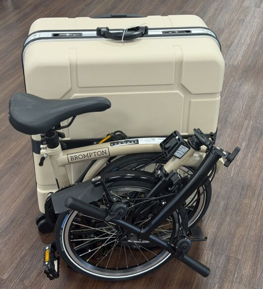 B&W Brompton Foldon Case Koffer Hartschale mit 4 Rollen 16 Zoll beige