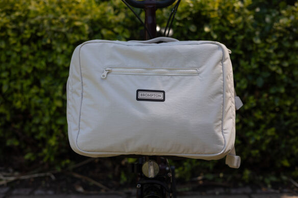 Brompton Backpack Medium Ivory