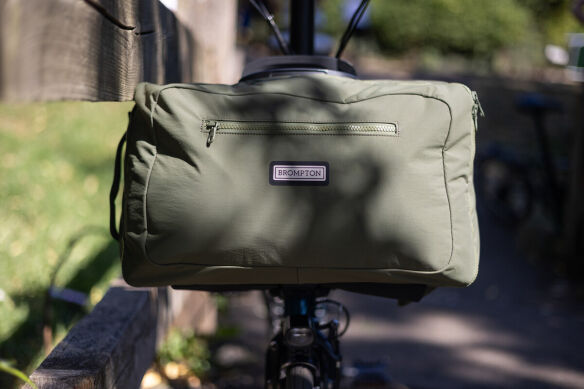 Brompton Electric Backpack Medium Olive Green