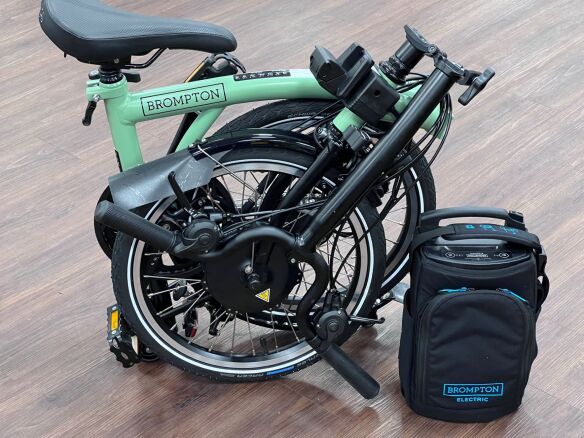 Brompton Electric C Line Explore (12Gang) Matcha Green mittlerer Lenker