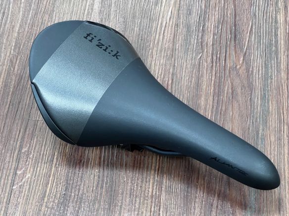 Fizik Aliante R7 Sattel Restposten