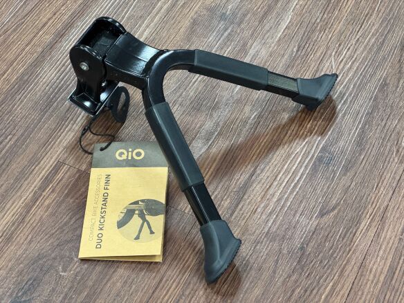 QiO Zweibeinständer Finn