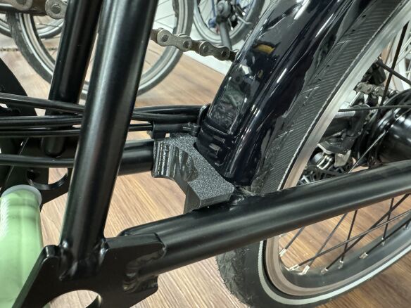 XXS 2/3/6 Gang Early Stop Brompton Hinterbau Arretierung (Rear Frame Lock C Line)