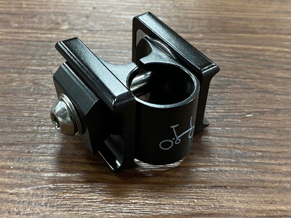 Brompton Penta Clip Sattelbefestigung schwarz