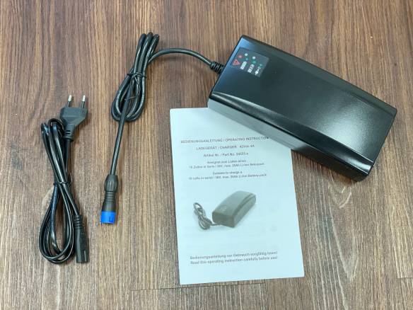 BMZ Schnell Ladegerät für Brompto Electric C/P Line  4 Amp. statt 2 Amp.