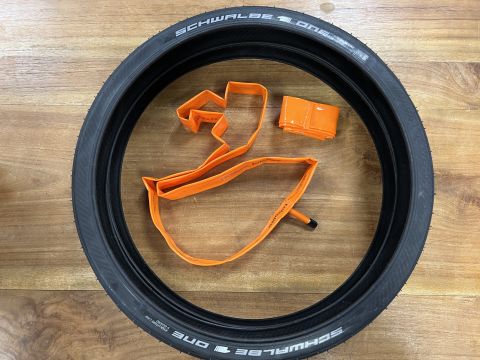 Schwalbe Brompton Ultraleicht Bereifung Set ( One + Tubolito )