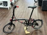 Brompton C Line 12-Gang Matt Black ROT gepimmt